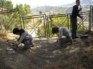 castello - pulizia  volontari la meridiana