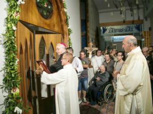 apertura porta santa troina