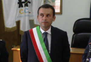 Operazione ‘Ultra’. Barrafranca: il sindaco Fabio Accardi indagato per corruzione con l’aggravante mafiosa
