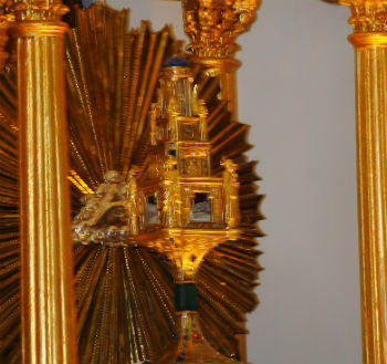 Reliquiario della Madonna delle Lacrime di Siracusa all’Oasi di Troina