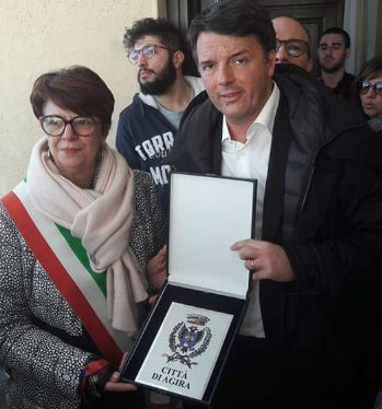 Agira. L’on Maria Greco abbandona il PD per “Liberi e Uguali”, candidata al Senato, Fabio Venezia alla Camera