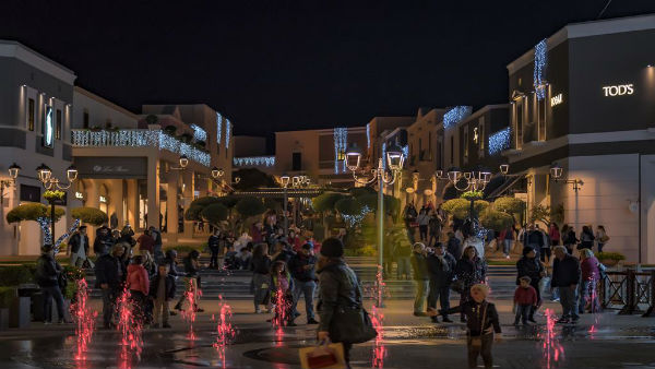 Saldi invernali, via al nuovo anno di shopping a Sicilia Outlet Village