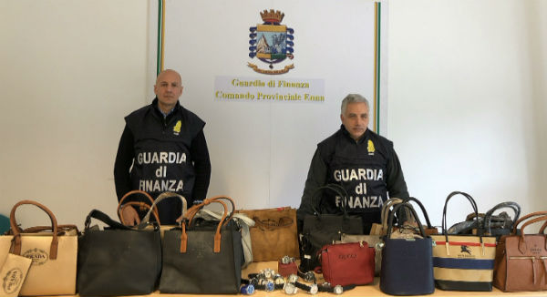 Guardia Finanza: contrasto alla contraffazione ad Enna, Barrafranca, Leonforte e Piazza Armerina, diversi sequestri e sanzioni