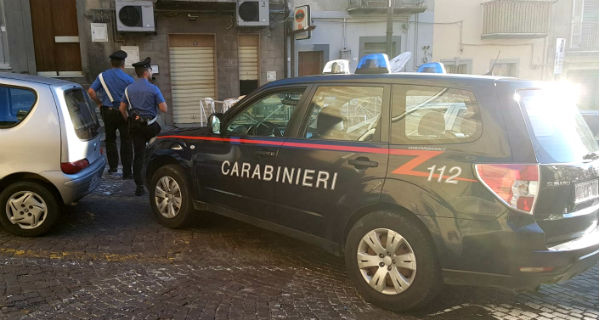 Locale frequentato da pregiudicati chiuso a Troina dai Carabinieri