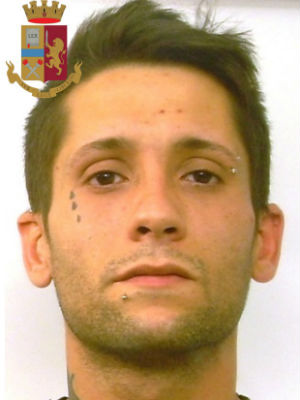 Leonforte: arrestato giovane spacciatore, sorpreso a cedere dello stupefacente, trovato con circa 150 g. di marijuana