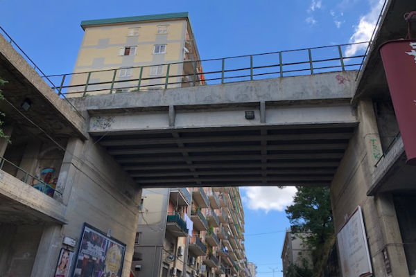 Enna viadotto sopra via Trieste: segnalazioni di pericolo
