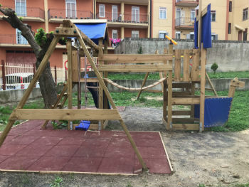 Genitori donano giochi alla scuola dell’infanzia di Aidone e due culle pediatriche al reparto di Oncoematologia del Civico di Palermo