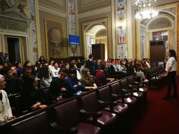 On.Elena Pagana apre le porte di Sala d’Ercole a 90 studenti del Majorana di Troina