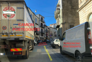 Valguarnera: con le disposizioni sul traffico in via sperimentale la situazione è nettamente peggiorata