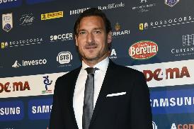 CALCIO: ROMA. TOTTI “FUTUTO DE ROSSI? DECIDEREMO INSIEME”