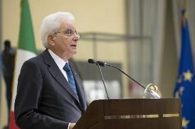 MATTARELLA “RICOSTRUIRE L’AQUILA, E’ SFIDA NAZIONALE”