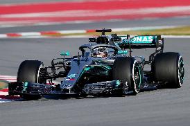 F.1: GP CINA. VITTORIA DI HAMILTON SU BOTTAS, VETTEL TERZO