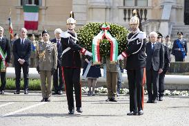 25 APRILE: MATTARELLA “RITORNO A LIBERTÀ E DEMOCRAZIA DOPO DITTATURA”