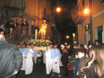 Iniziato con il rito della “Scisa ‘a cruci” il Venerdì Santo a Gagliano