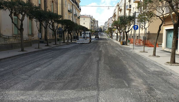 Enna: apertura progressiva al transito veicolare di Via Roma e inizio lavori Viale Diaz