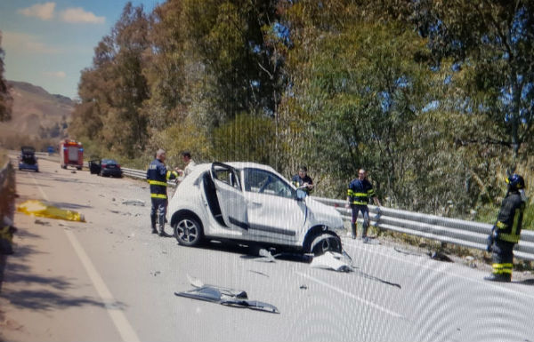 Incidente mortale sulla bretella Pietraperzia – Capodarso: un morto