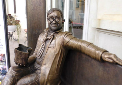 In piazza Giacomo Matteotti a Troina la scultura di Lucio