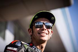 ROSSI “FIGLI? MI PRENDO DEL TEMPO MA HO TROVATO LA DONNA GIUSTA”