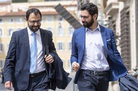 M5S COMPATTO “NOI UN MONOLITE ATTORNO A DI MAIO”