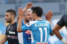 DOPPIETTA DI MERTENS RILANCIA IL NAPOLI, LA SAMPDORIA RESTA A ZERO