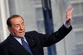 BERLUSCONI “ALLEATI DELLA LEGA MA CON LA SCHIENA DRITTA”