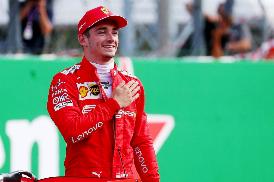 LECLERC “ANCHE A SINGAPORE PUNTIAMO IN ALTO, MA NON SARÀ FACILE”