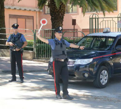 Carabinieri: a Piazza Armerina denunciata donna alla guida in stato di alterazione psicofisica, a Barrafranca giovane trovato con hascisc