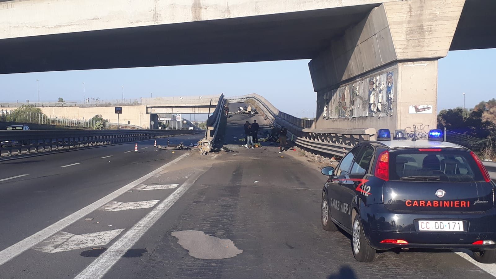 INCIDENTE STRADALE NEL CATANESE, MUOIONO QUATTRO GIOVANI