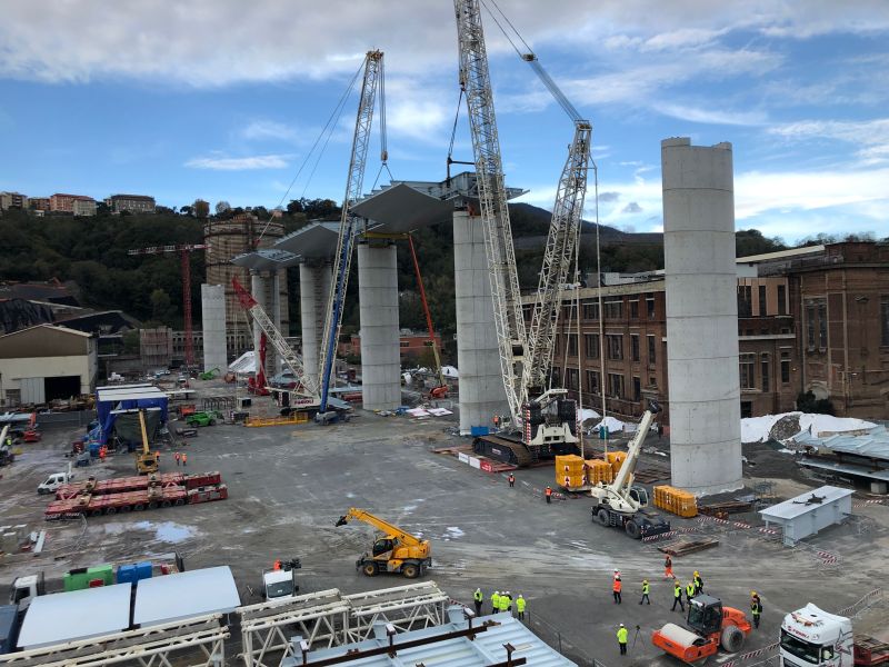 VARATO IL TERZO IMPALCATO DEL NUOVO PONTE DI GENOVA