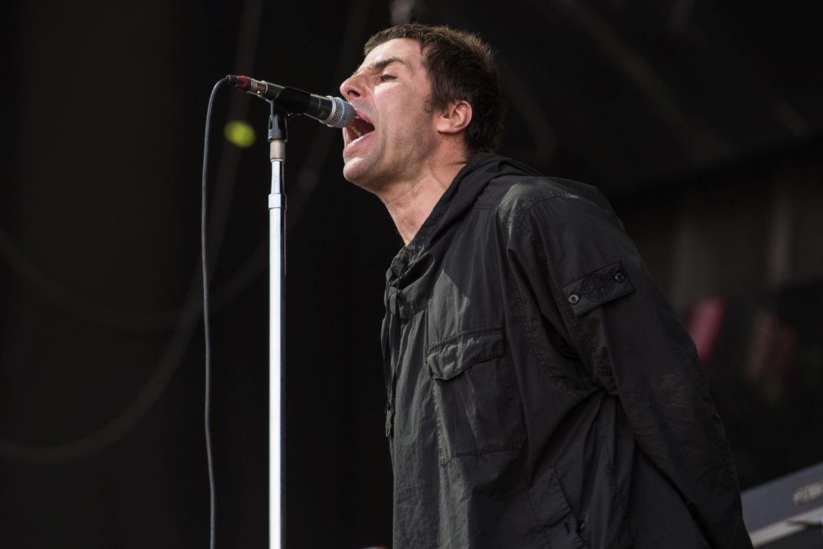 LIAM GALLAGHER “MIO FRATELLO MI IMPLORA DI RIFORMARE GLI OASIS”