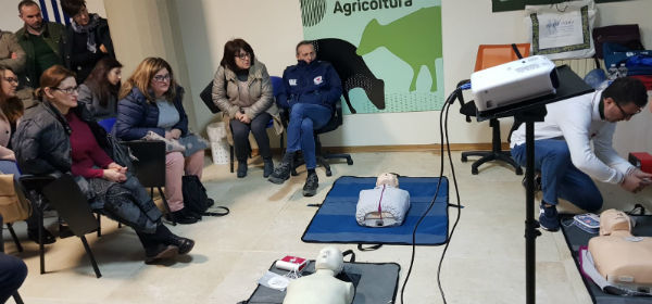 Troina, consegna attestati corso bls-d e inaugurazione 7 postazioni esterne di defibrillatori h24