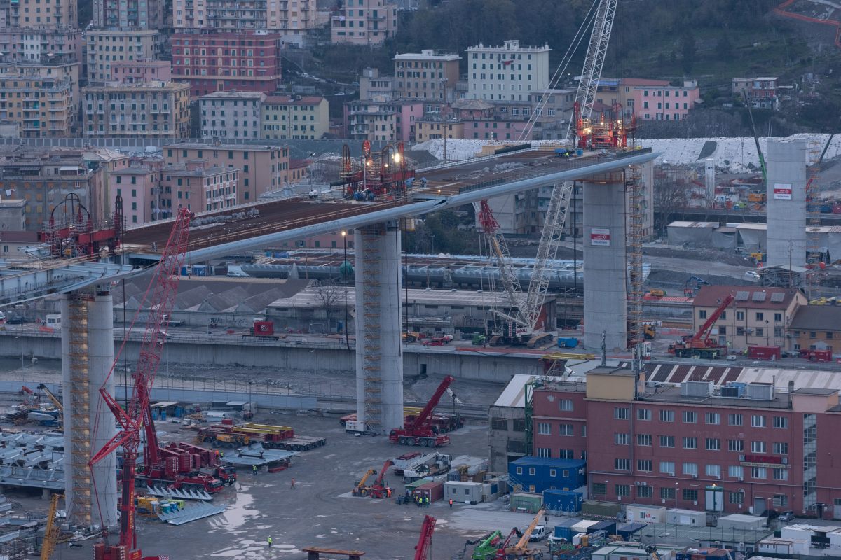 Il Ponte di Genova continua la sua corsa con i lavori in parallelo