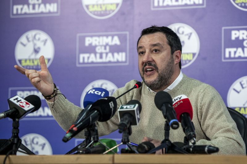 Coronavirus, Salvini “Occorrono garanzie di investimenti illimitati”