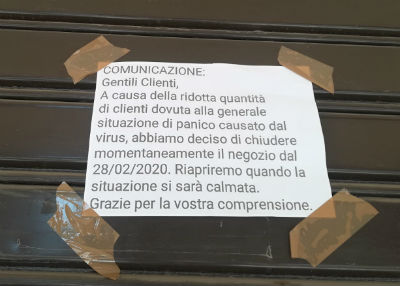 A Leonforte i commercianti cinesi chiudono i negozi, in attesa che passi la paura