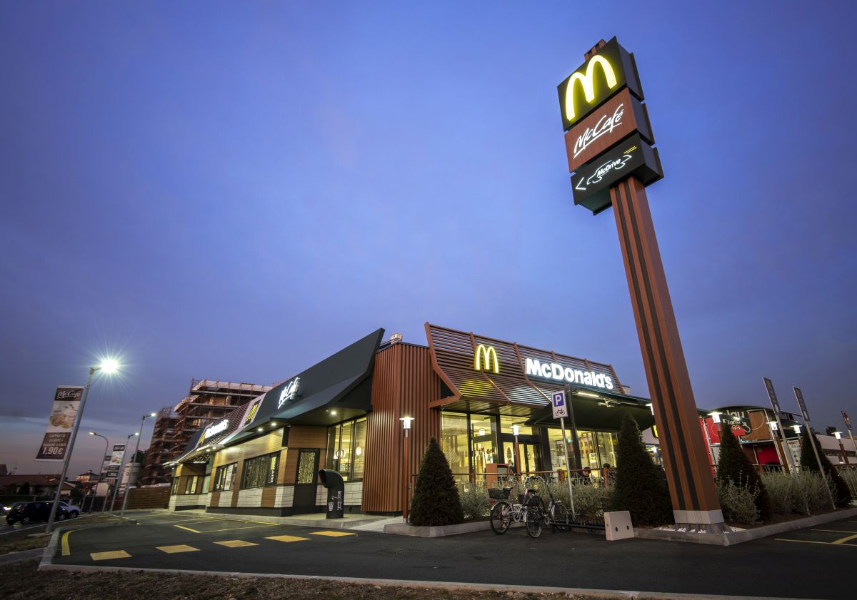 McDonald’s, per 2 settimane colazione gratis per medici e infermieri