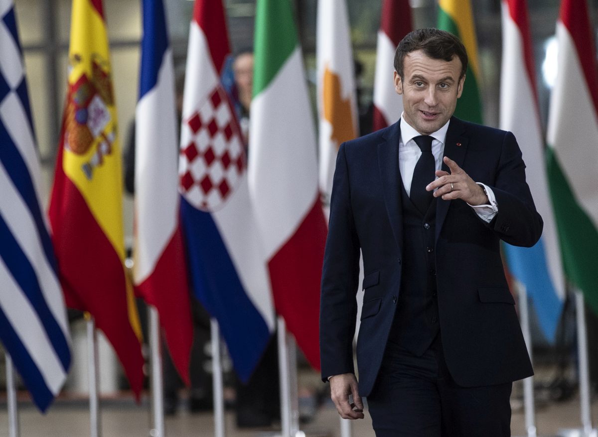 Il piano Macron piace al mondo dell’auto “Sia uno stimolo per l’Italia”