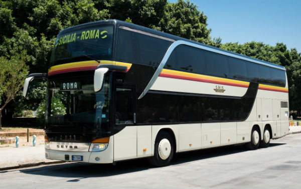 Autobus interregionali ancora fermi fino al 2 giugno