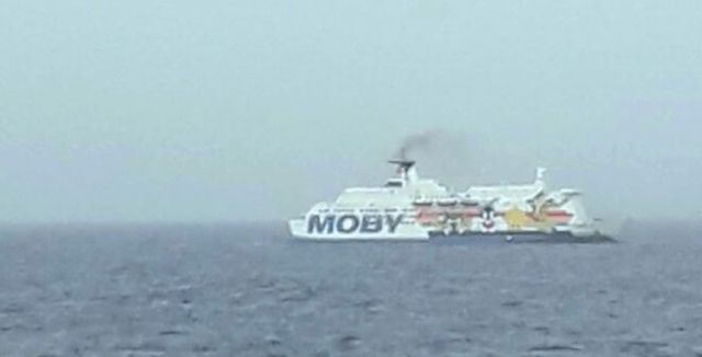 Coronavirus, 28 migranti positivi sulla nave a Porto Empedocle
