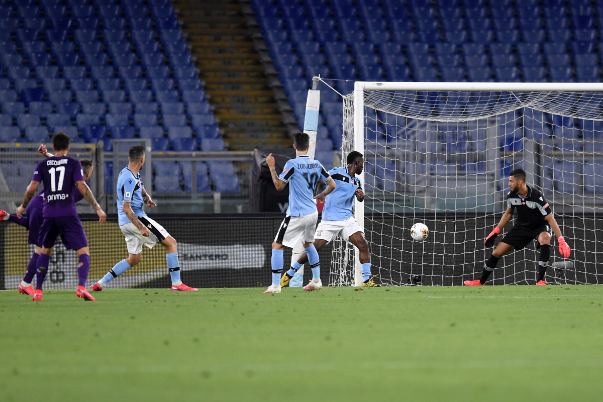 Ribery illude la Fiorentina, ma la Lazio vince 2-1