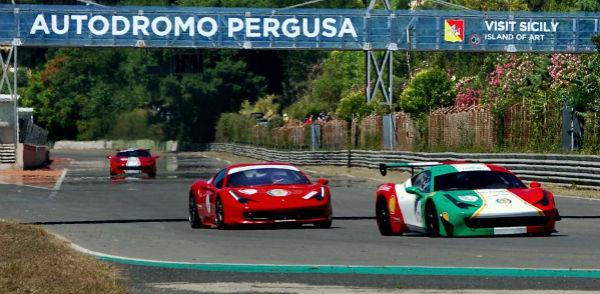 Ferrari e Porsche protagoniste sul circuito di Pergusa