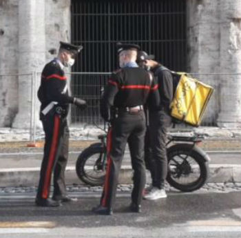 Carabinieri: controlli “riders”