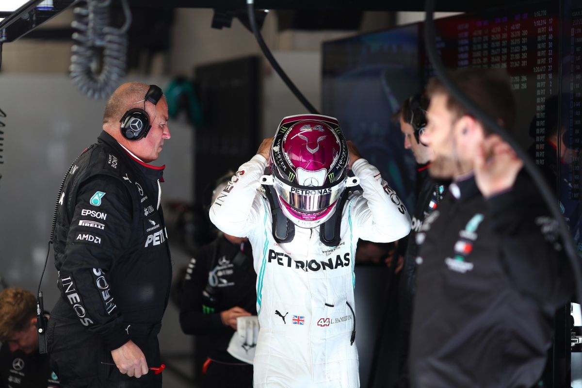 Hamilton domina le prove libere in Austria, Ferrari in difficoltà