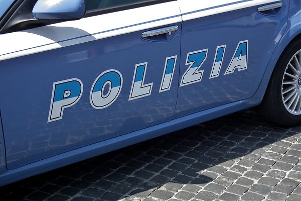 Frode e corruzione negli appalti delle Forze Armate, 7 arresti