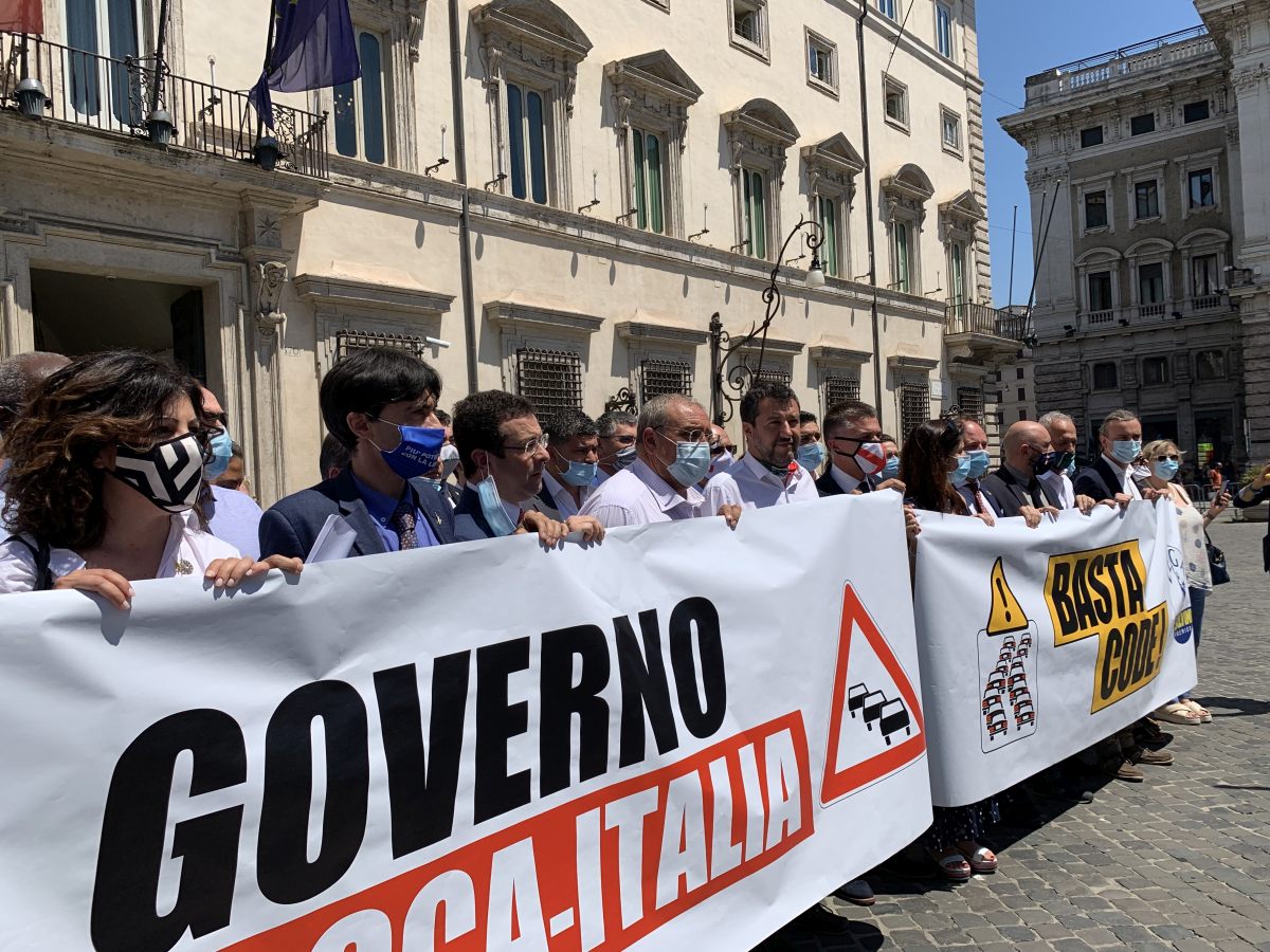 Salvini “La Liguria ostaggio di Pd e M5S, sbloccare i cantieri”