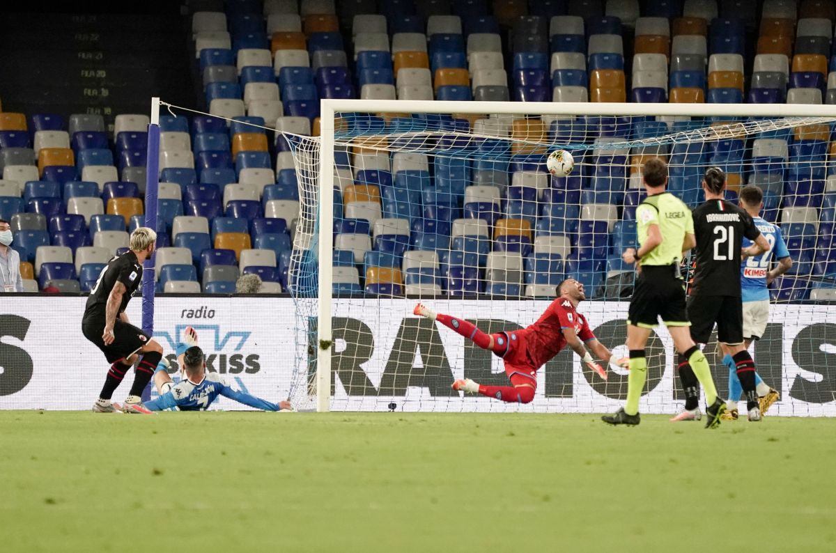 Finisce in parità tra Napoli e Milan, al San Paolo 2-2