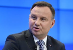 Polonia, Duda vince le elezioni e si conferma presidente