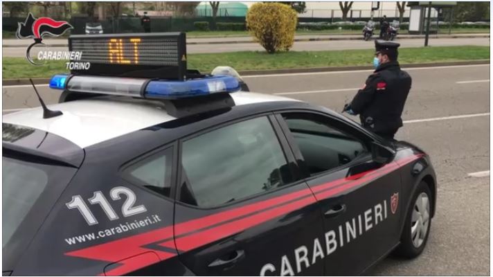 Truffe a parrocchie e asili nido, sgominata banda a Torino