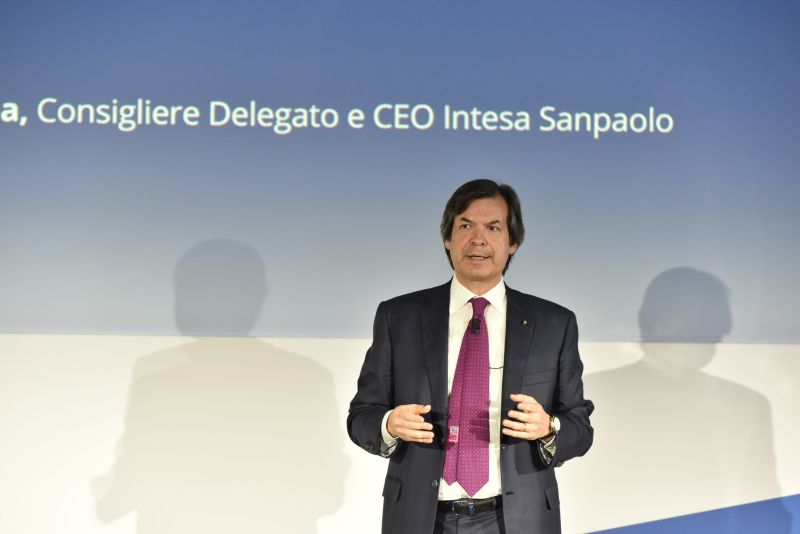 Da Intesa Sanpaolo prestito agevolato per le mamme che lavorano