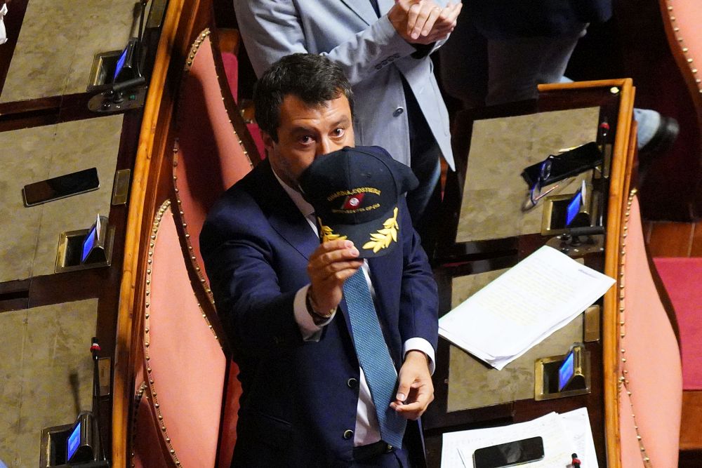 Open Arms, il Senato autorizza il processo a Salvini