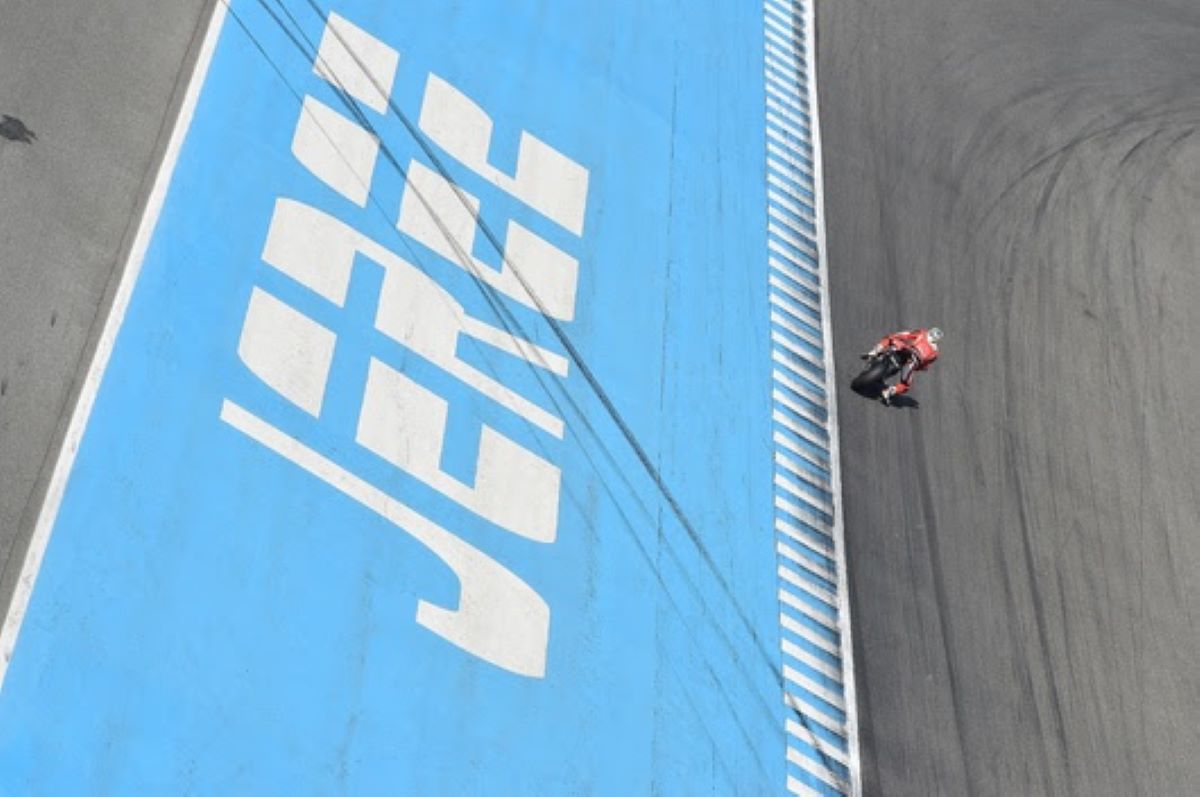 Pirelli torna in pista per il 2° round del Mondiale Superbike